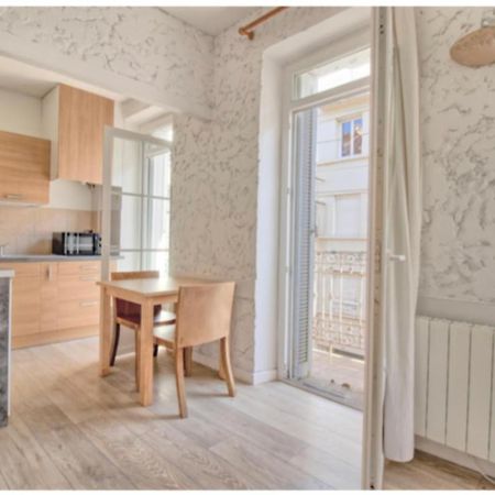 Studio Equipe-Climatise Avec Balcon Au Mourillon A 20M De La Plage ツーロン エクステリア 写真