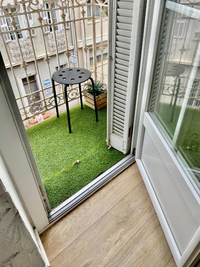 Studio Equipe-Climatise Avec Balcon Au Mourillon A 20M De La Plage ツーロン エクステリア 写真